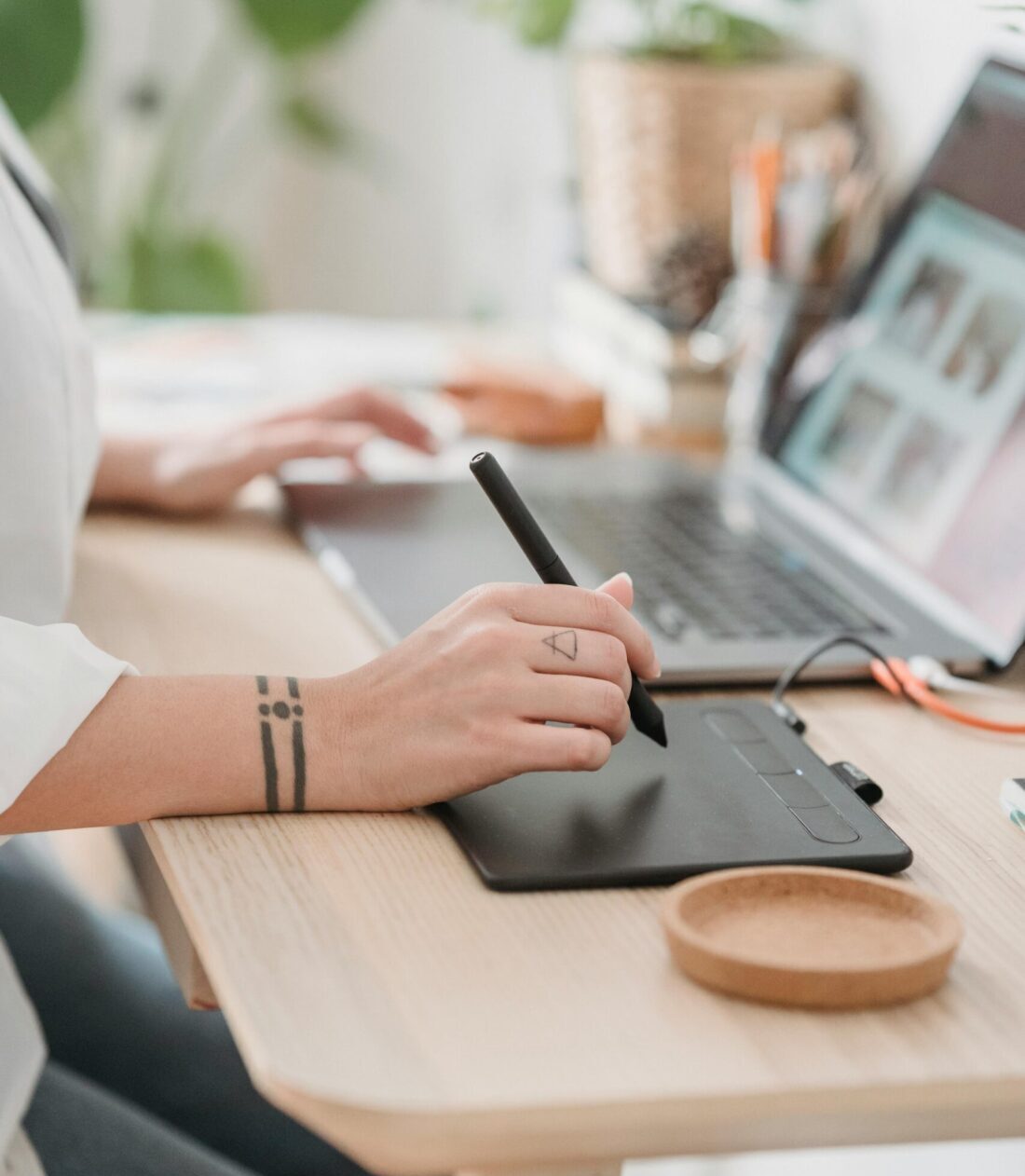 Calibo graphic designer job offer